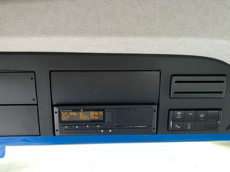 Mercedes Benz 3746 B  8x4 Easy Flex Schwing S47 SX III