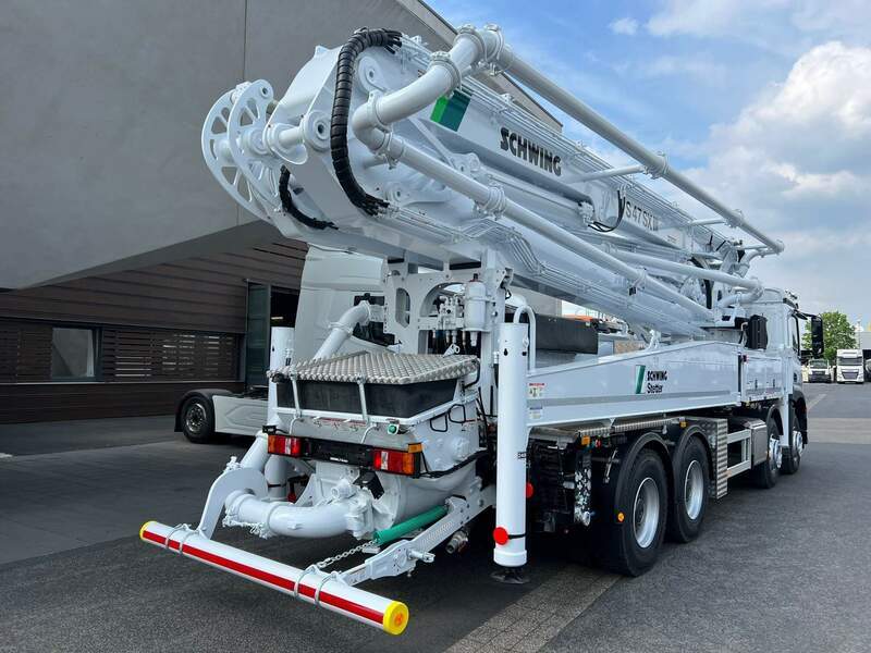 Mercedes Benz 3746 B  8x4 Easy Flex Schwing S47 SX III