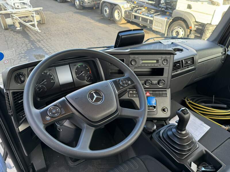 Mercedes Benz 4145 B  8x4 Stetter AM 10 FHC BL
