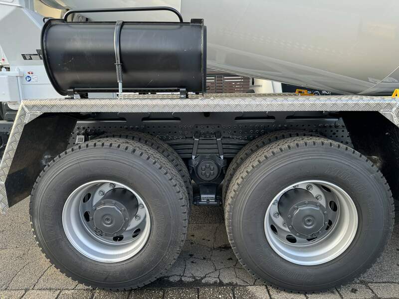 Mercedes Benz 4145 B  8x4 Stetter AM 10 FHC BL