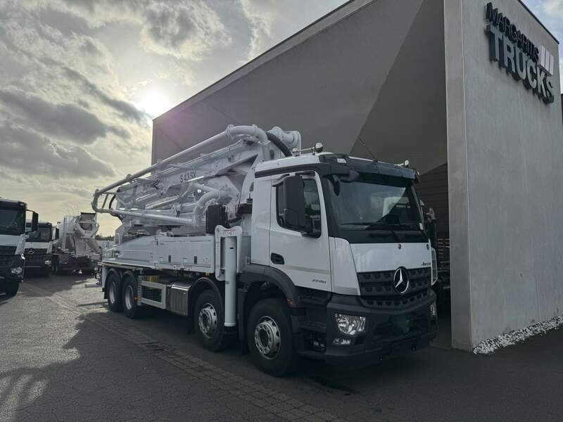 Mercedes Benz 3746 B  8x4 Easy Flex Schwing S43SX