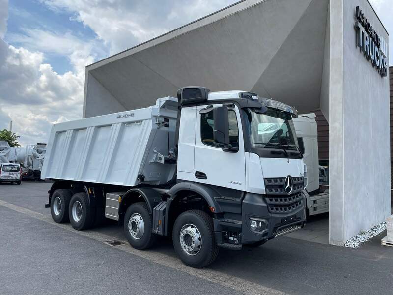 Mercedes Benz 4245 K  8x4 Meiller HINTERKIPPER