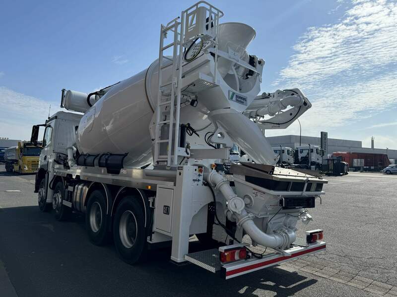 Mercedes Benz 3643 B  8x4 Stetter FBP26/4