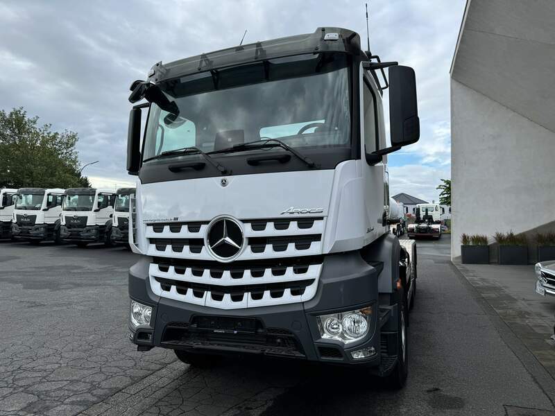 Mercedes Benz 3345 L  6x4 HIAB Ultima 21 S.51