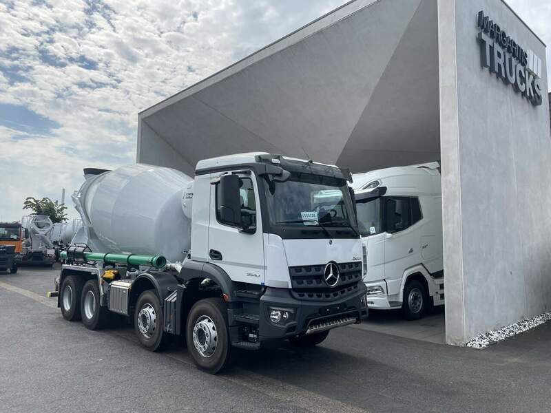 Mercedes Benz 3740 B  8x4 GSR Stetter AM 10 FHC BL