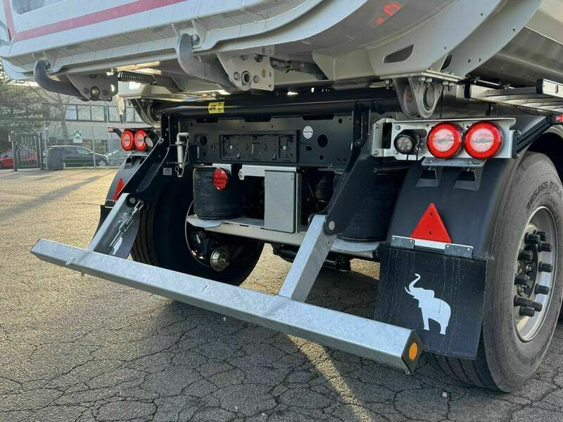 SCHMITZ CARGOBULL SKI 24 SL 7.2 24m³