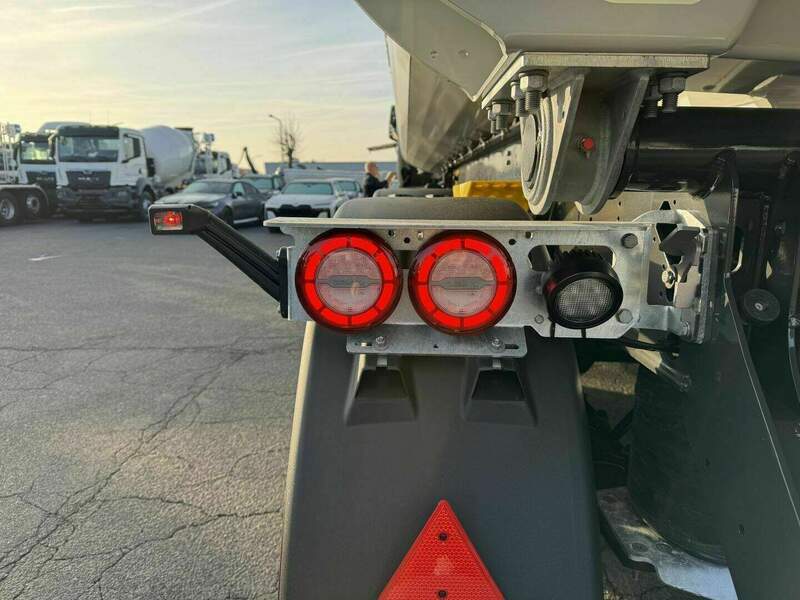 SCHMITZ CARGOBULL SKI 24 SL 7.2 24m³